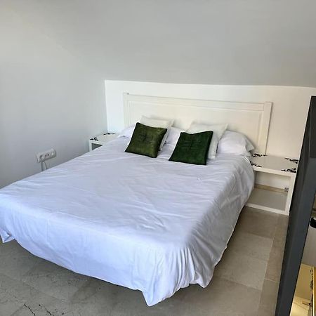 Апартаменты Apartamento Centro Historico Малага Экстерьер фото