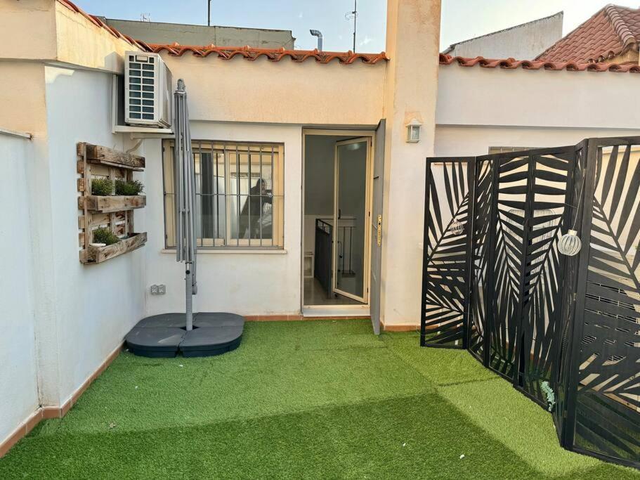 Апартаменты Apartamento Centro Historico Малага Экстерьер фото